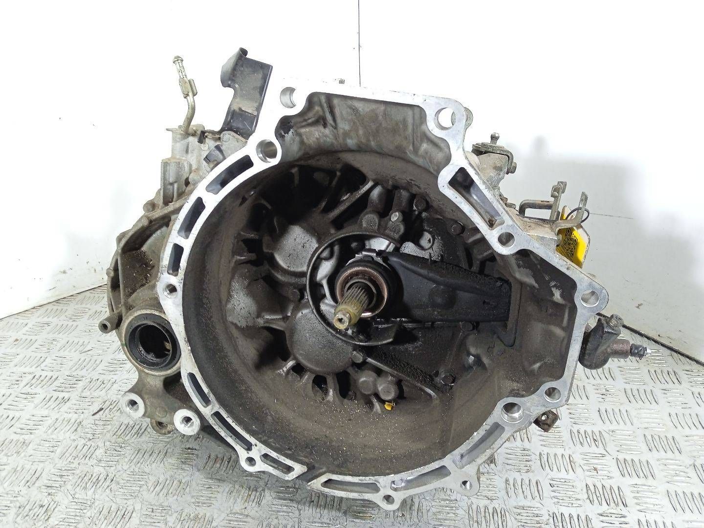 МКПП RF7J